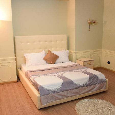 Hotel Eagle Tiranë Eksteriør bilde
